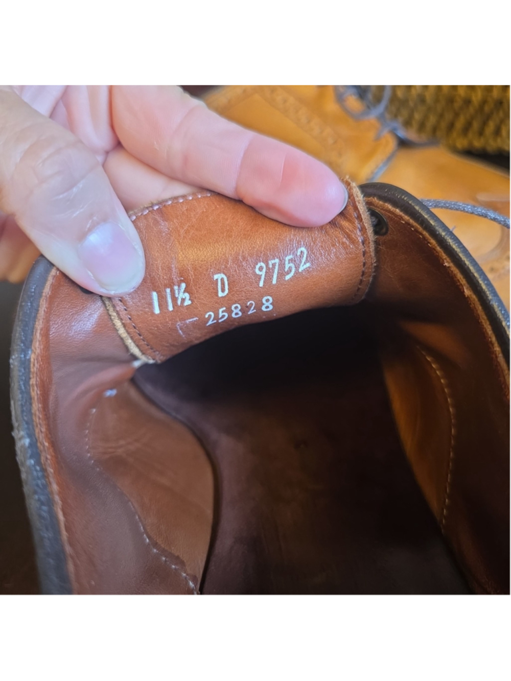 Allen Edmonds Lombard - Walnut Wingtip Derby 9752 Sz 11.5 D - Picture 7 of 7